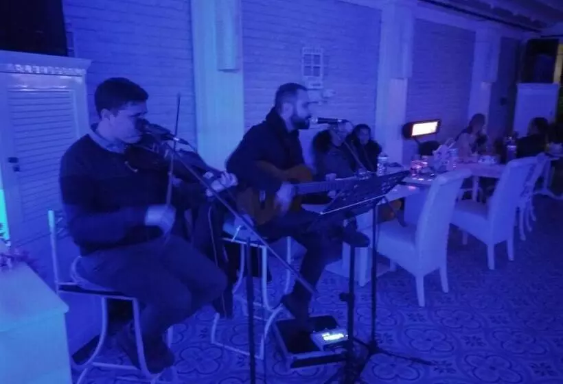 Hotelli Büyükada Port