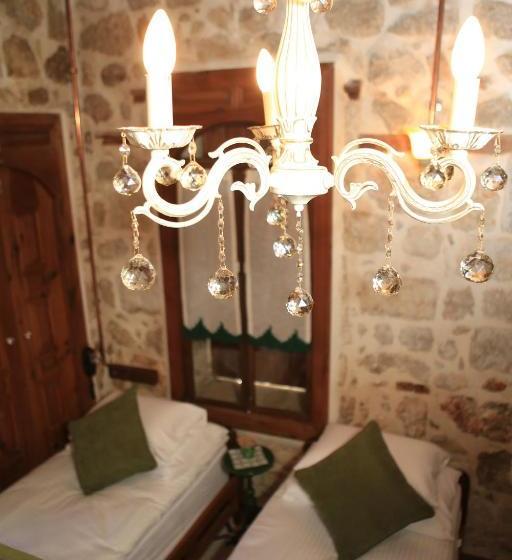 호텔 Cicekli Konak