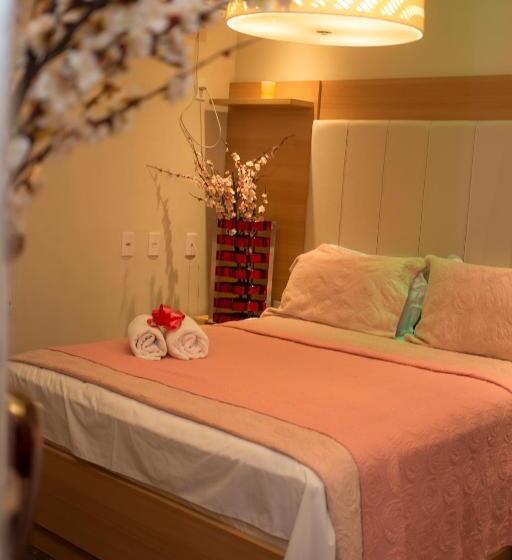 هتل Cravo E Canela