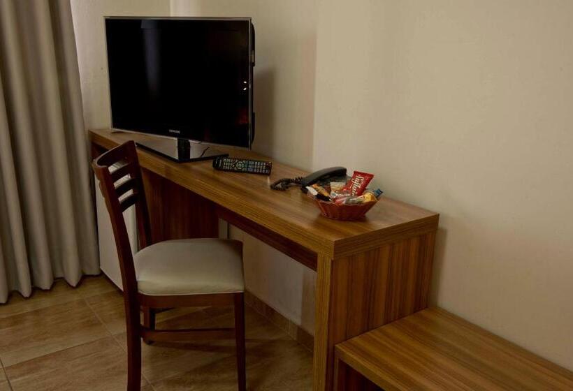 Grand Enio Hotel E Cantina