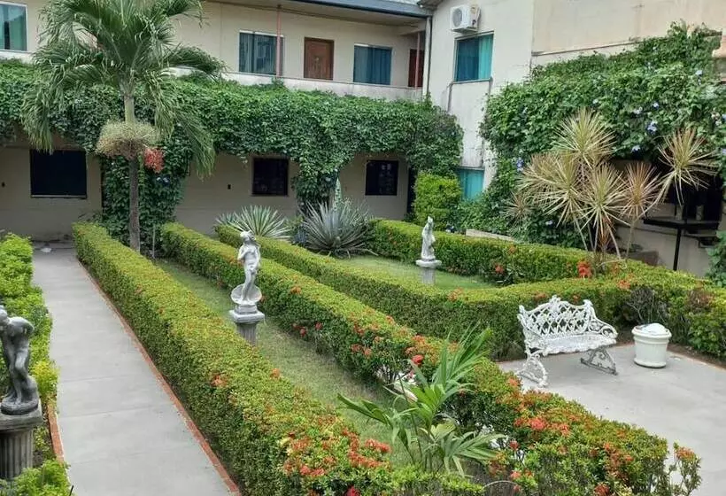 Hotel Mindú Park