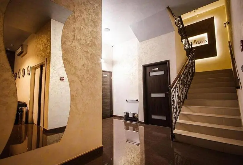 هتل Oasis