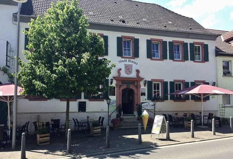 בית מלון כפרי Stadt Mainz
