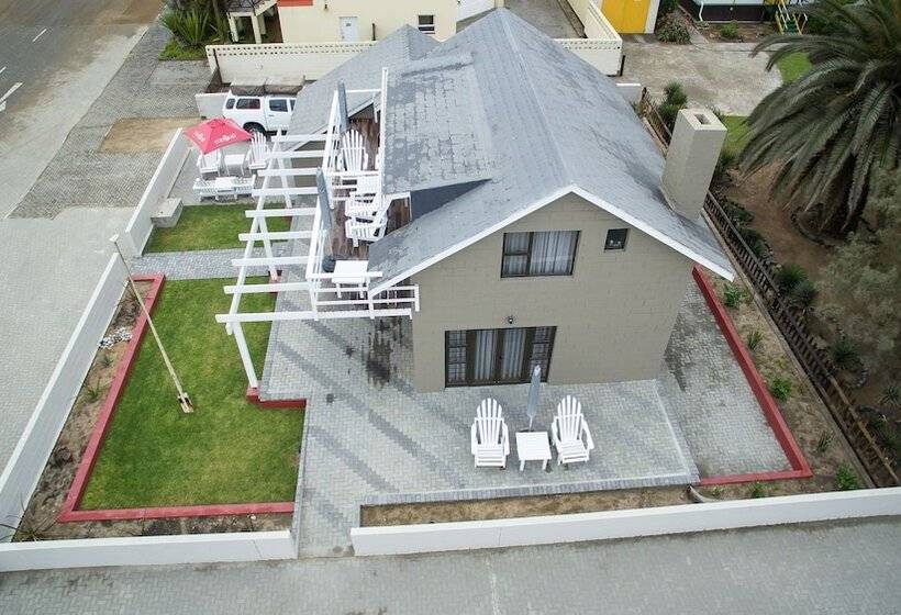 هتل Swakopmund Sands