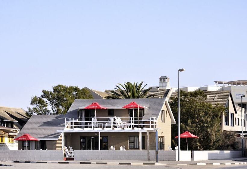 هتل Swakopmund Sands