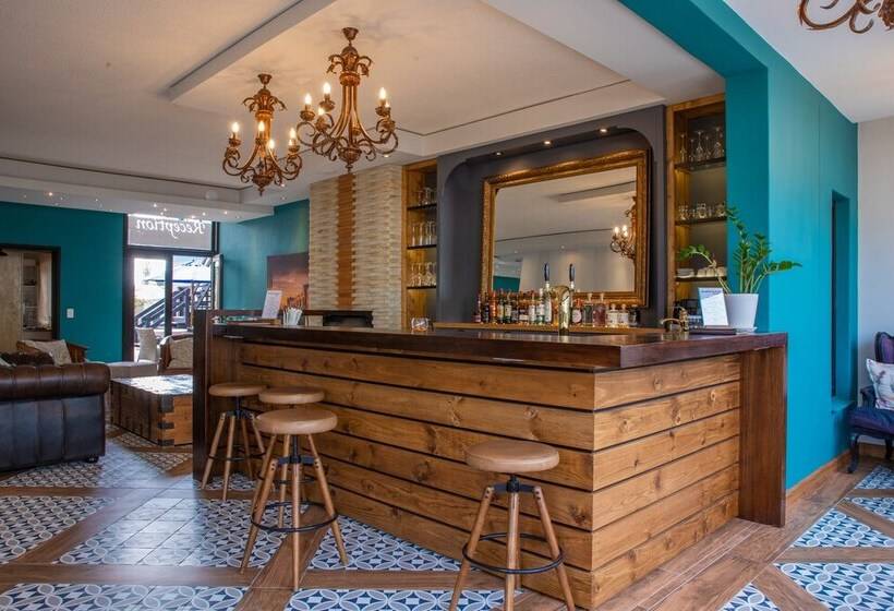 هتل Swakopmund Sands