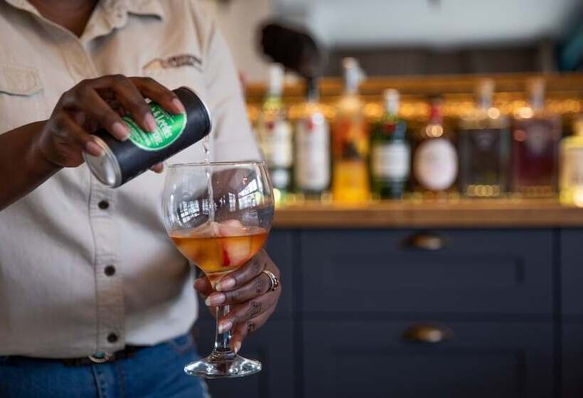 هتل Swakopmund Sands