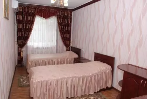 هتل Toshkent
