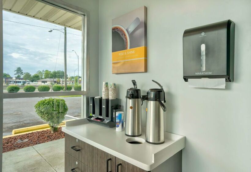 Motel 6 lumberton, Nc