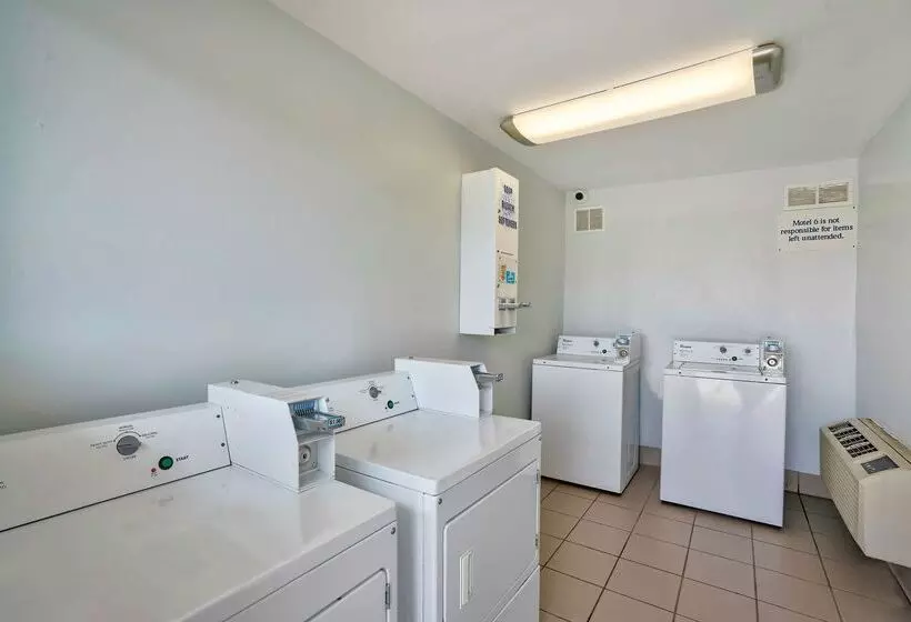 Motel 6 lumberton, Nc