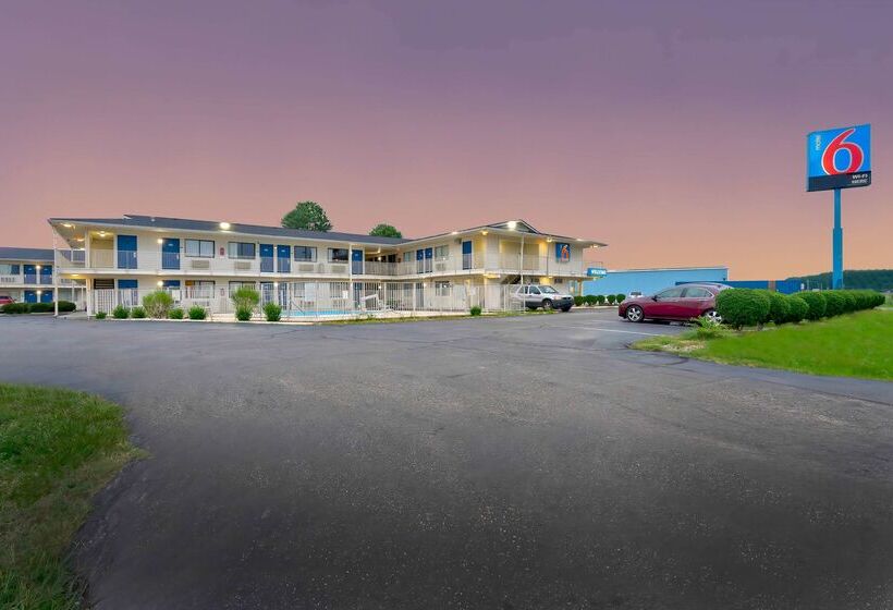 Motel 6 lumberton, Nc