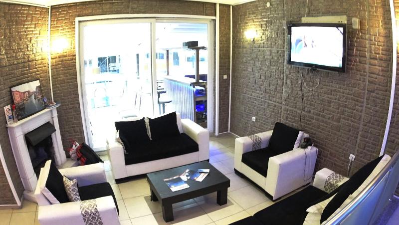 مُتل Arslanturk Ada Butik