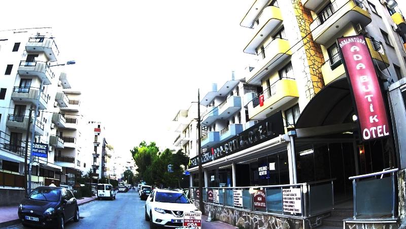 مُتل Arslanturk Ada Butik