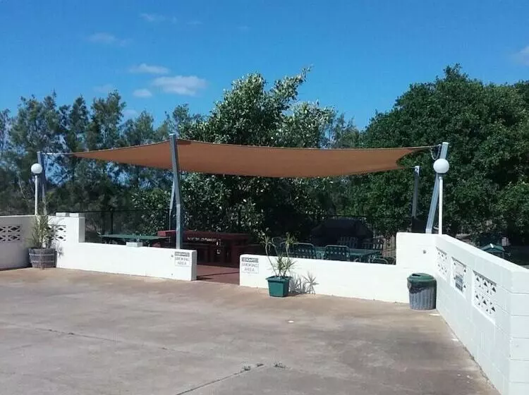 Motelli Avocado Motor Inn