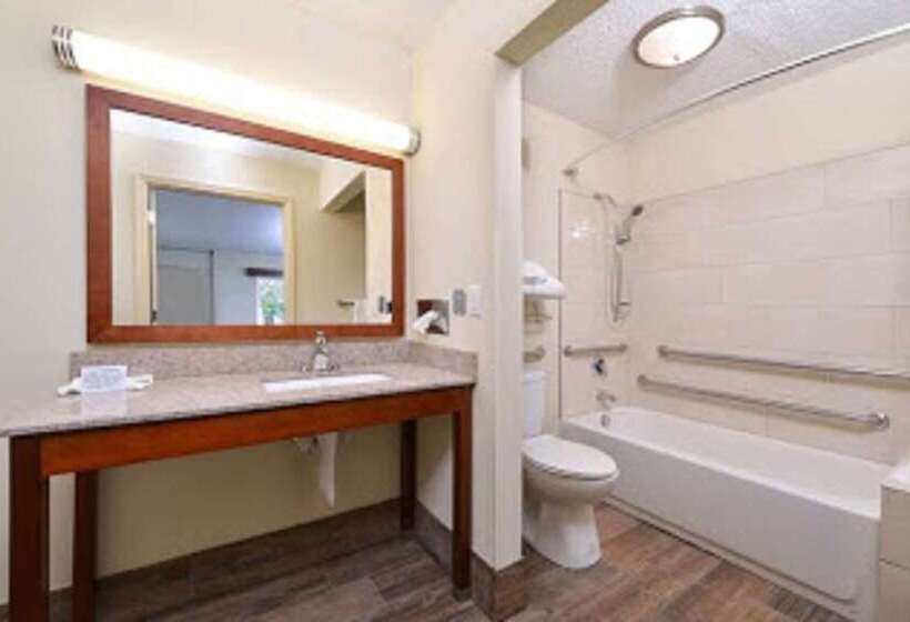 Мотель Surestay Hotel By Best Western Bowling Green North