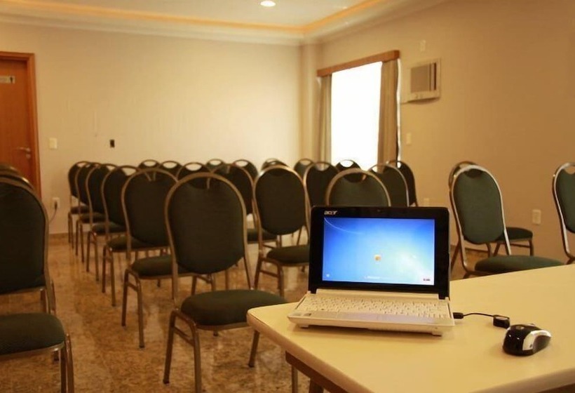 فندق Dom Leopoldo