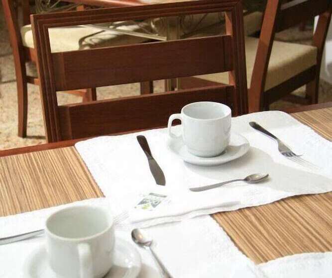 فندق Dom Leopoldo