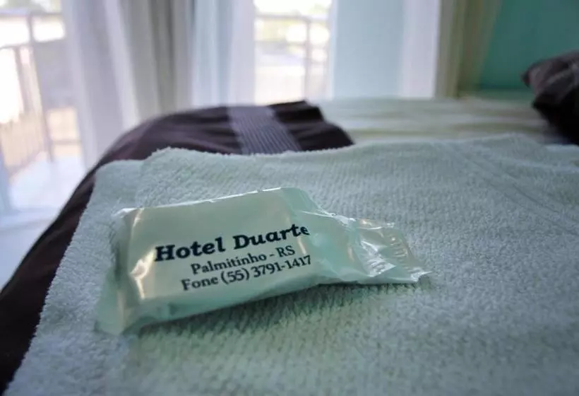 ホテル Duarte