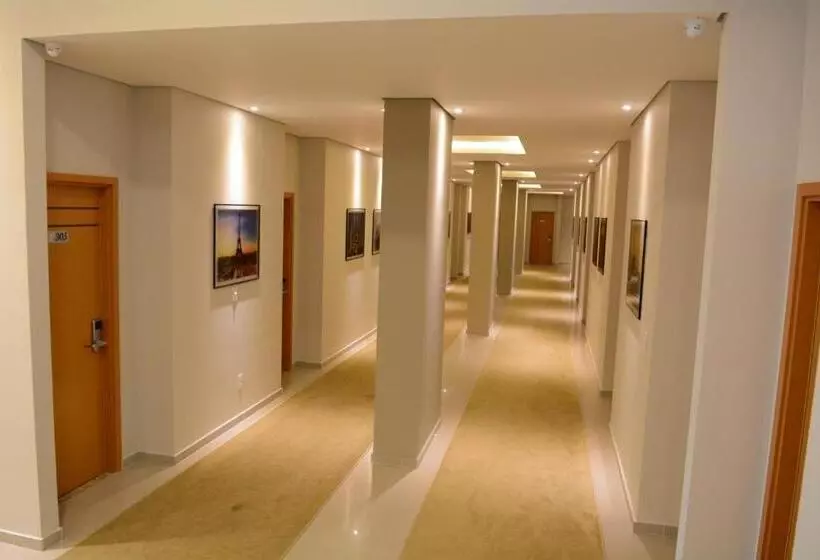 ホテル Excellence Plaza