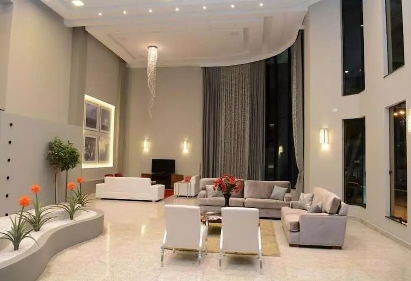 ホテル Excellence Plaza