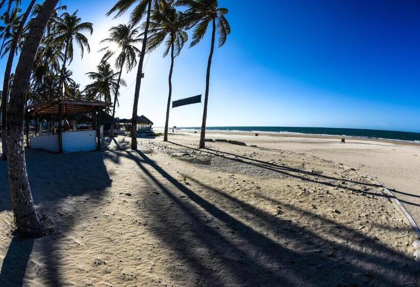 בית מלון כפרי Genus Beach