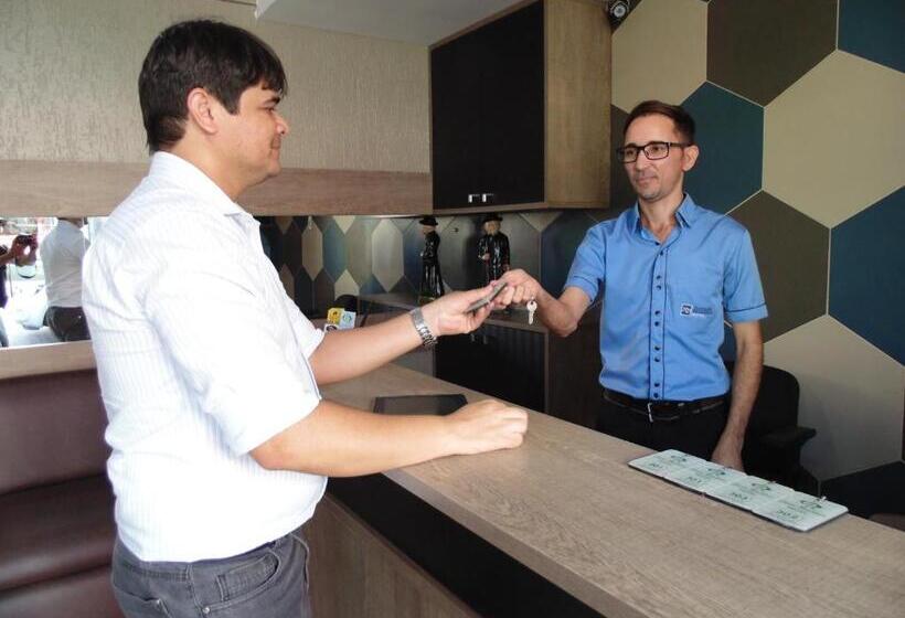 酒店 Juazeiro Residence