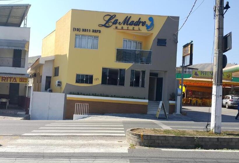 בית מלון כפרי La Madre