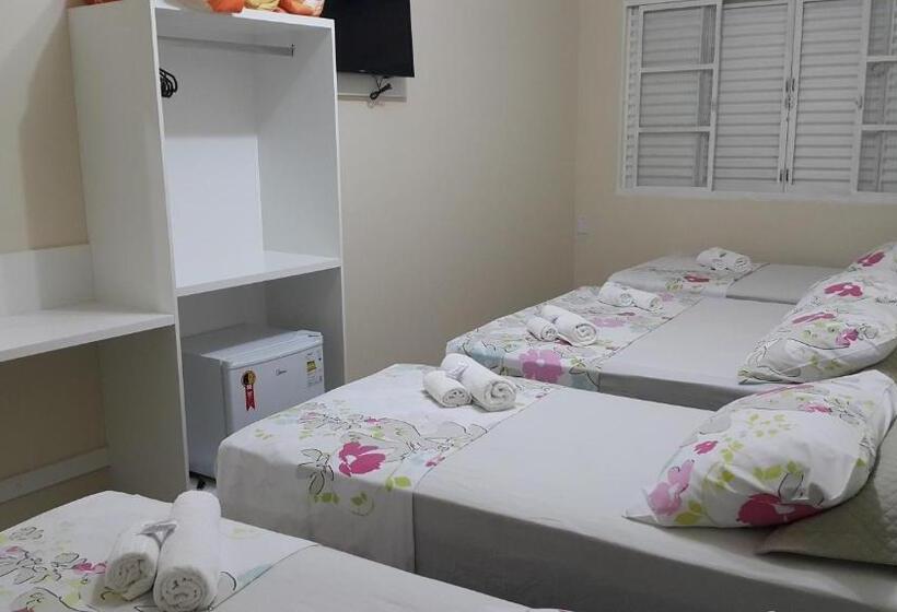 בית מלון כפרי La Madre