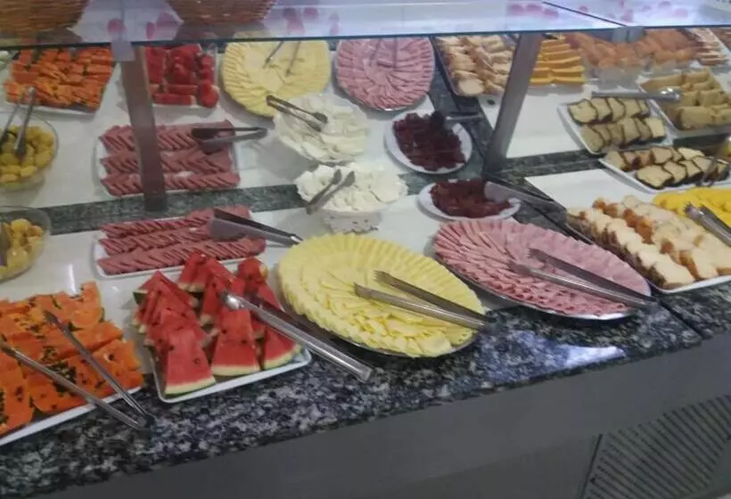 Hotelli La Madre