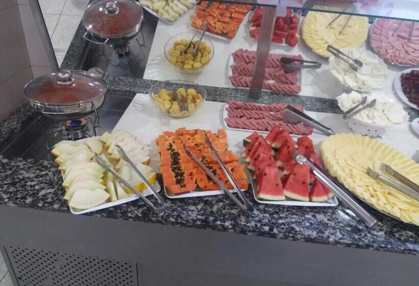 בית מלון כפרי La Madre