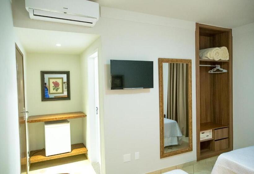 酒店 Reisper Palace