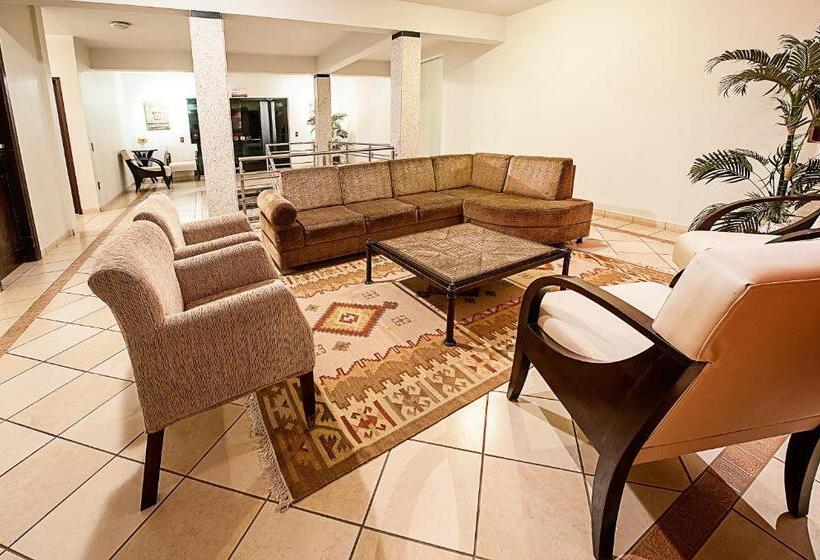 酒店 Reisper Palace