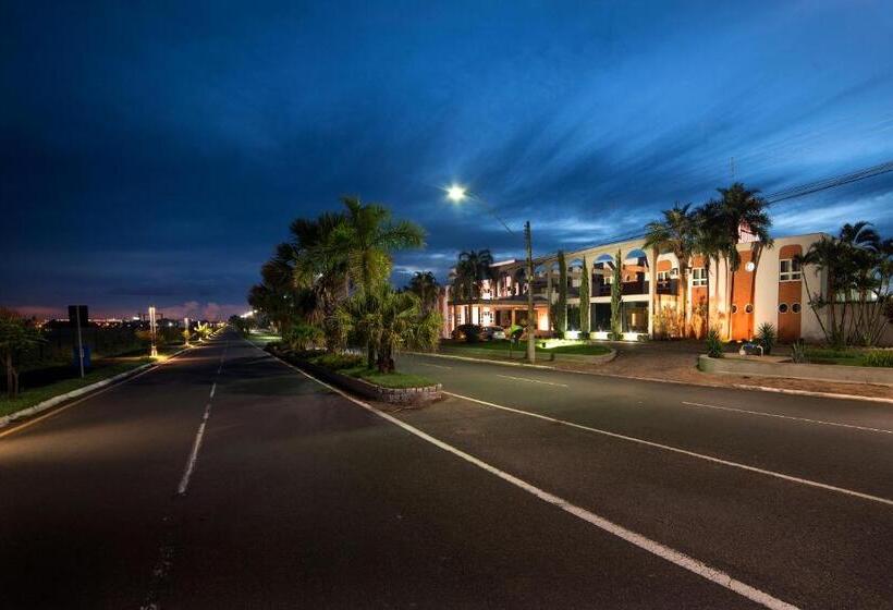 酒店 Reisper Palace