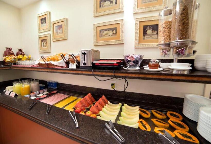 酒店 Reisper Palace