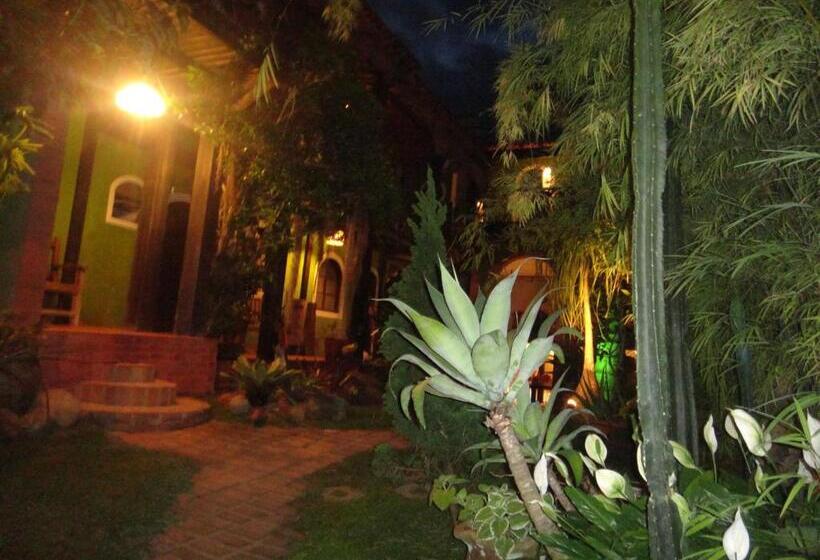 ベッドアンドブレックファースト Atelier Sylvio Cavalheiro