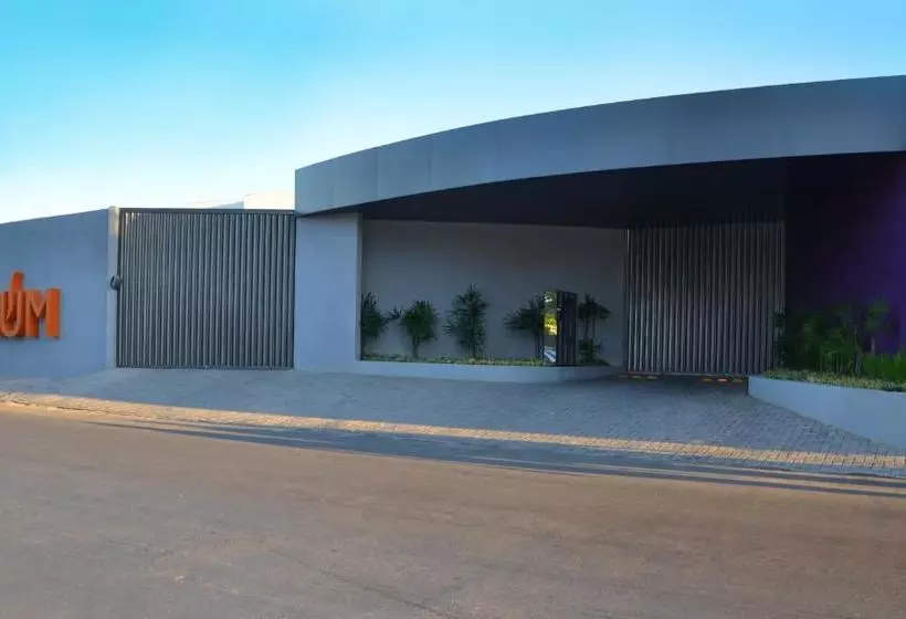 Forum Motel