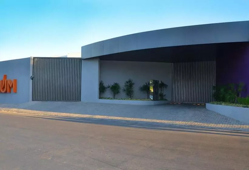 Forum Motel