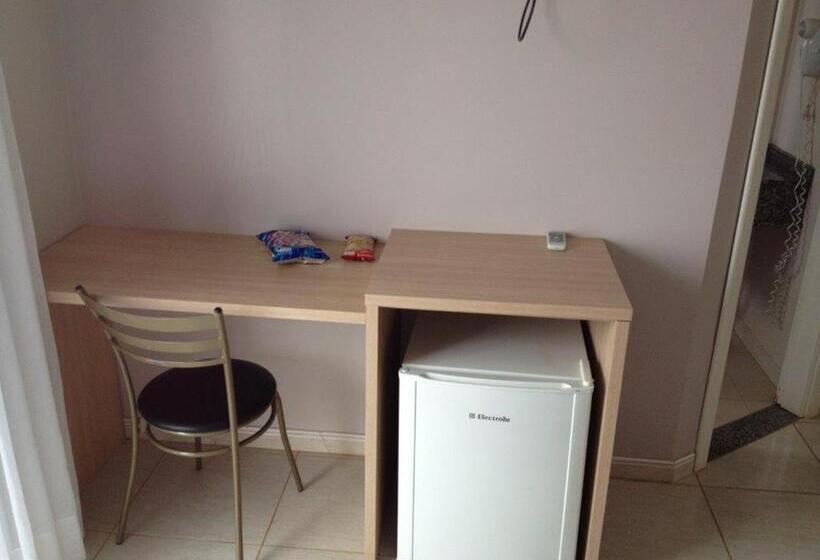 فندق Cedro Palace