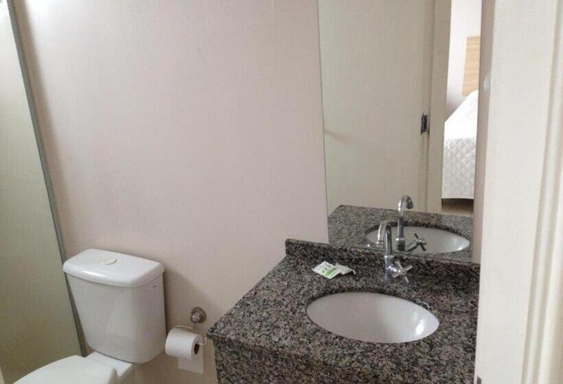 فندق Cedro Palace