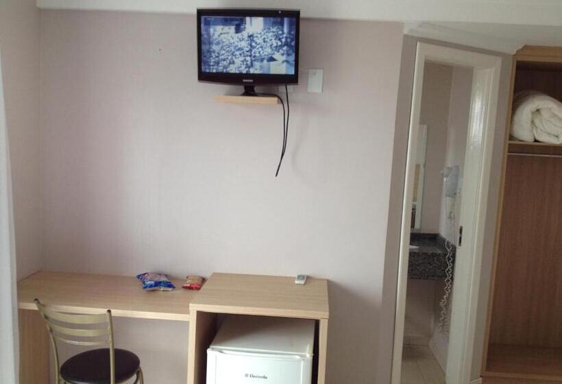 فندق Cedro Palace