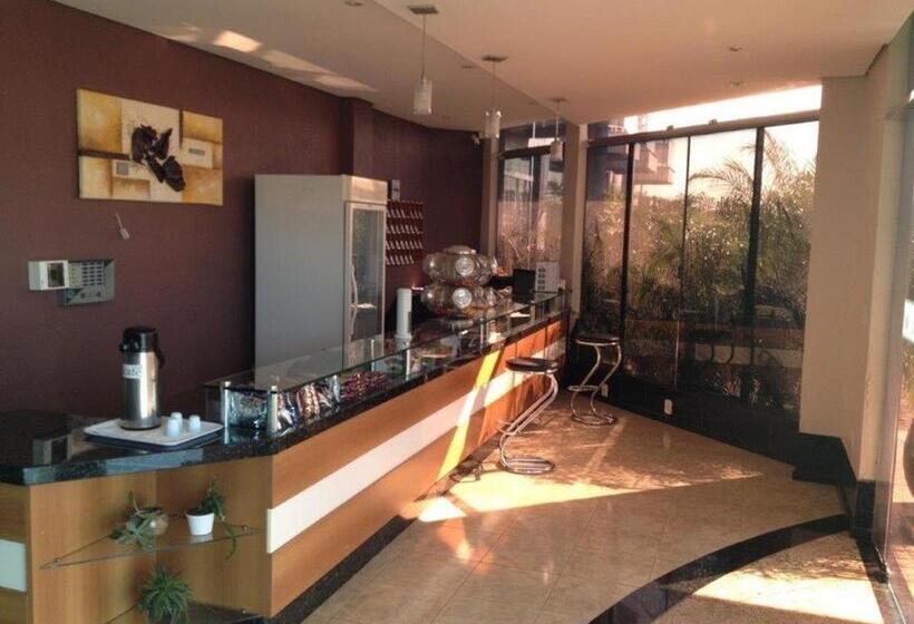 فندق Cedro Palace