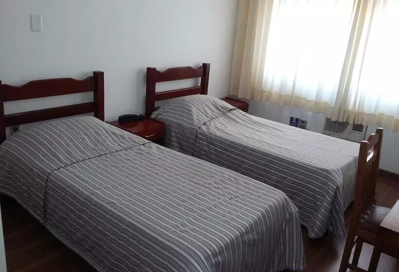 Hotelli Obino