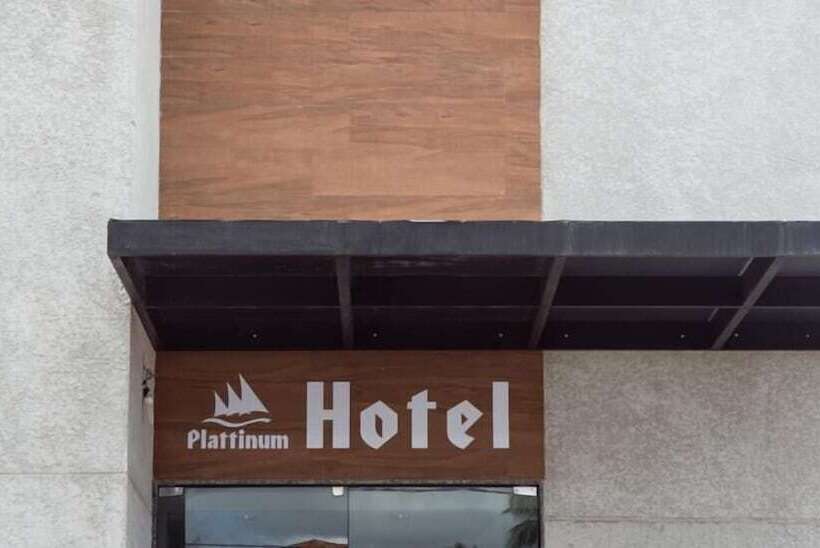 ホテル Plattinum