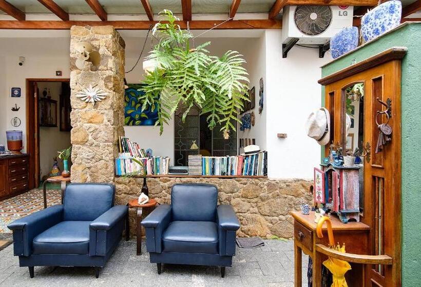 هتل Pousada Pontal Gardens