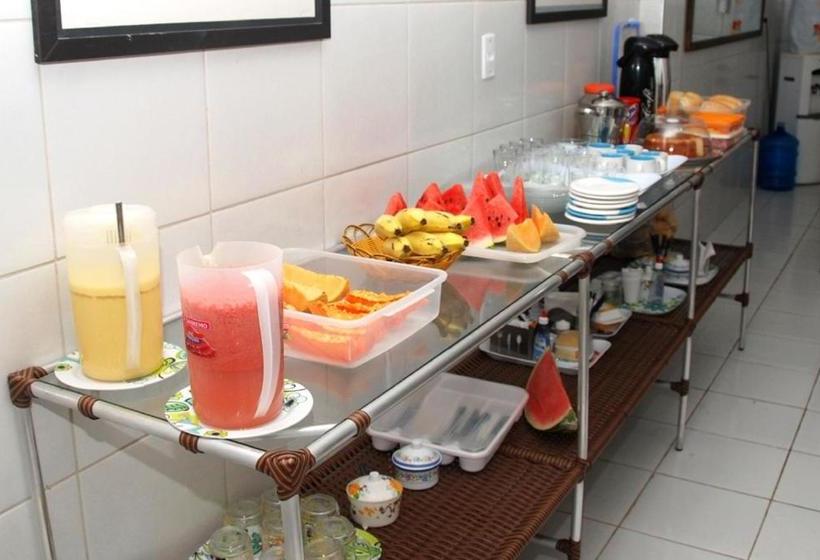 酒店 Pousada Savoy