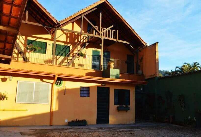 호텔 Pousada Villa Três