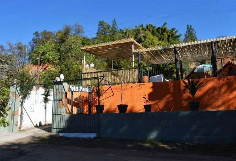 호텔 Pousada Villa Três