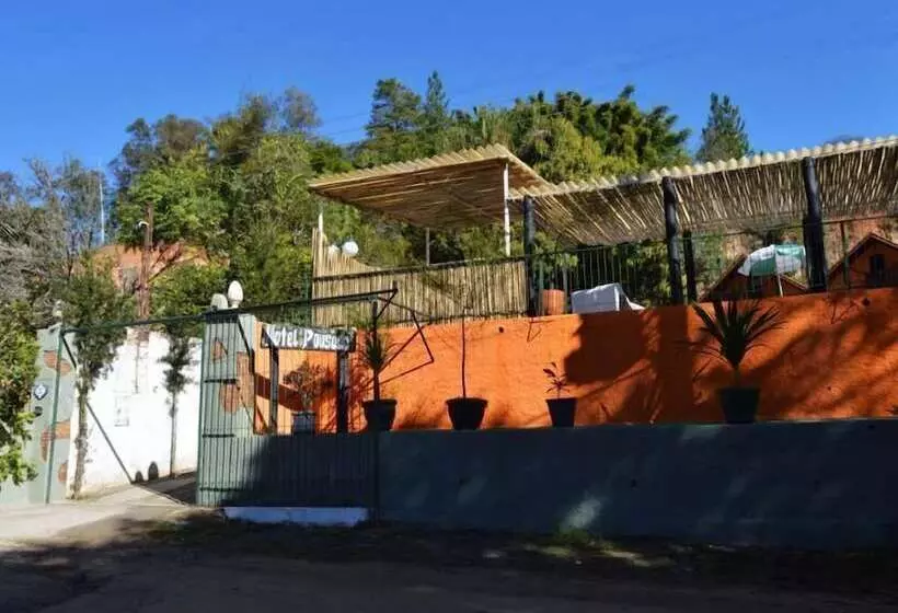 Hotelli Pousada Villa Três