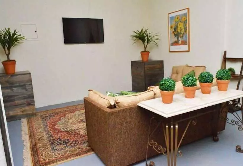 Hotelli Pousada Villa Três