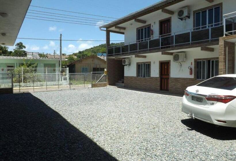 ホテル Pousada Anjo Gabriel